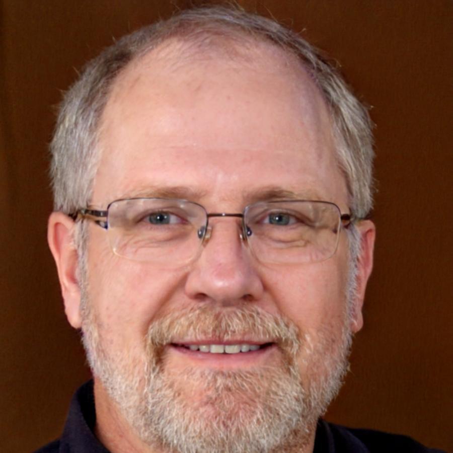 Lutz Neubauer, Finanzleiter bei einem mittelständischen Unternehmen